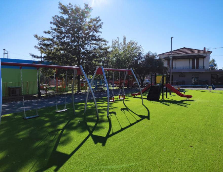 Παδική Χαρά Δαφνίου2