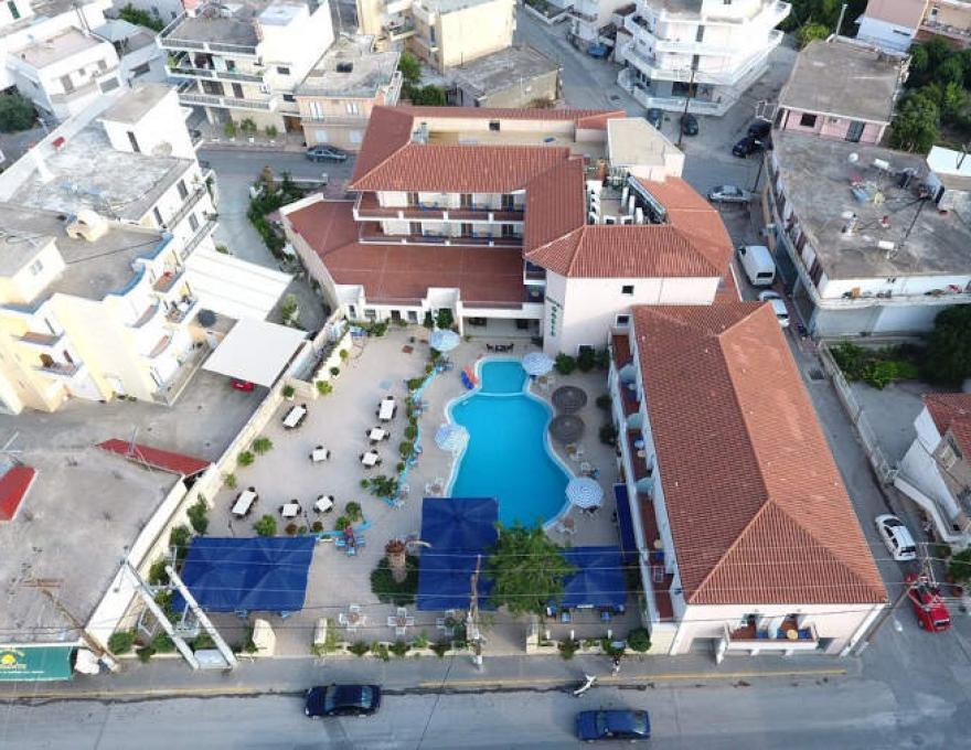 Hotel Oasis - Ξενοδοχείο Όαση0